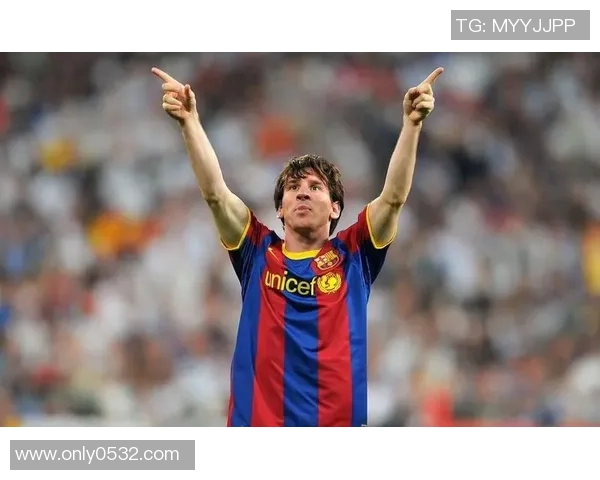 18号球星的传奇之路 如何在足球场上创造辉煌与传奇