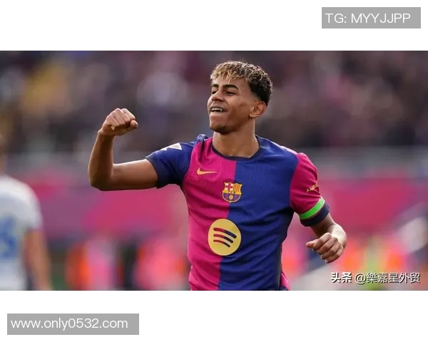 21世纪初足球巨星的崛起与时代变革对全球足球发展的深远影响