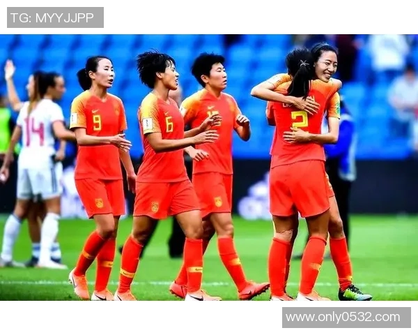 中国女足明星球员精彩瞬间汇集 她们的拼搏与荣耀展现体育风采