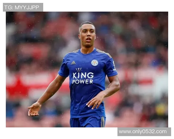 中国足球球星转会潮涌动背后的市场趋势与未来展望