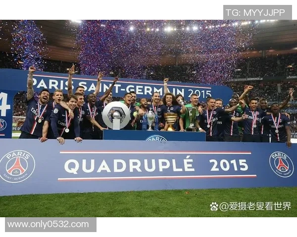 全球足球巨星排行榜 前十名球员的巅峰对决与历史地位分析 全球足球巨星排行榜 前十名球员的巅峰对决与历史地位分析