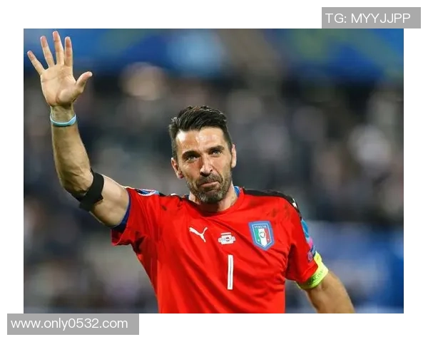 天才足球球星崛起之路：从草根到世界巅峰的传奇故事