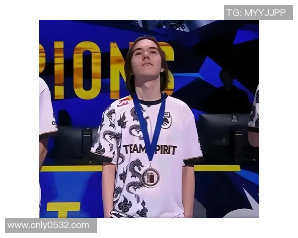 足球天才Kiss:从少年梦想到世界足坛的璀璨星光 足球天才Kiss:从少年梦想到世界足坛的璀璨星光